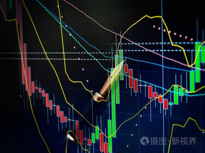 在长石与石英分离中阳离子捕收剂与阴离子捕收剂混合物在矿物表面上的...